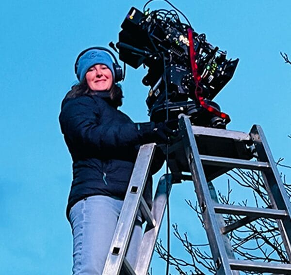 Laura Dinnett : Cinematographer